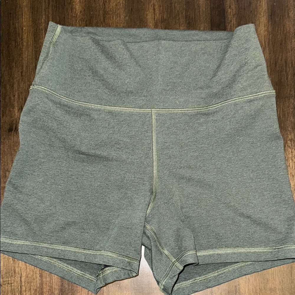 FLEO heather cilantro Tru High shorts